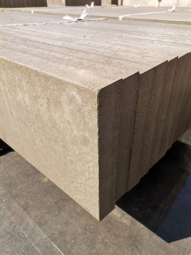 3D kerítés beton lábazat - 2